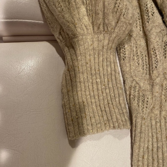Express Beige Textured Knit Sweater - Picture 7 of 7